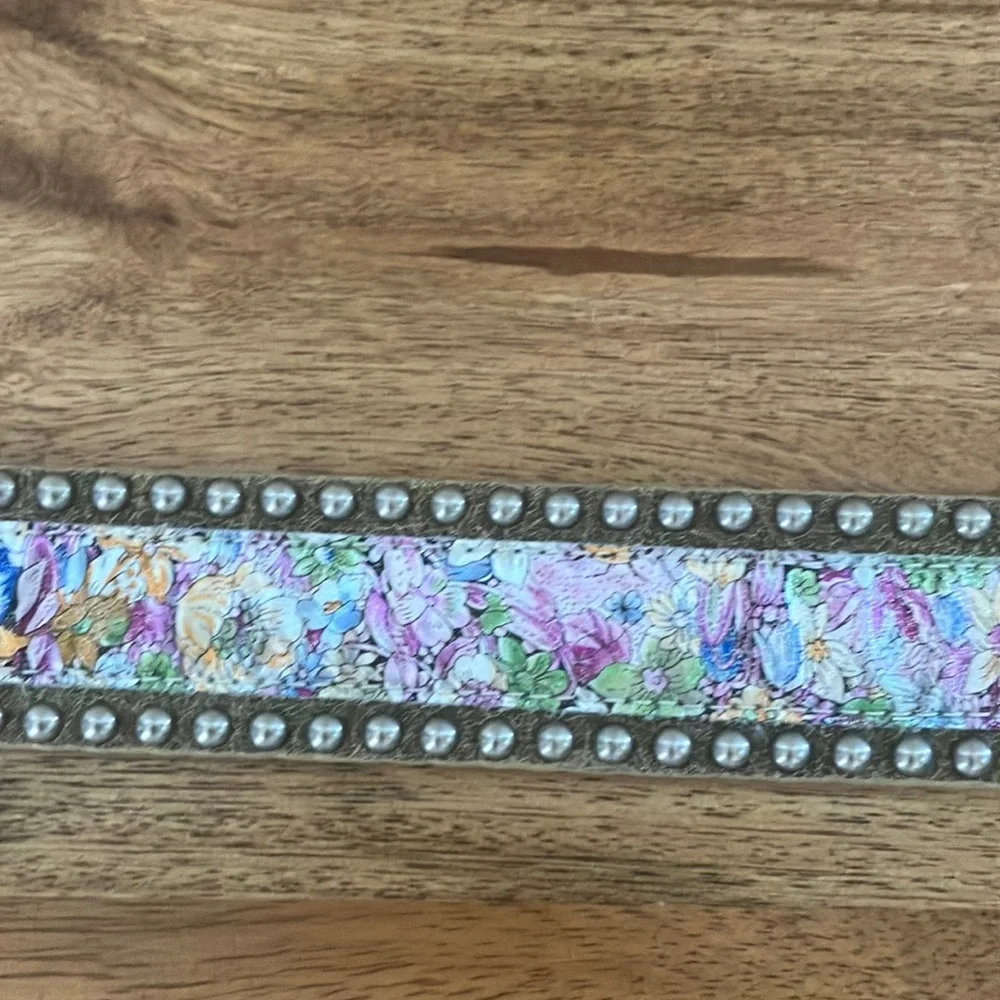 Leatherock 34”l Suede Floral Inlay Belt w/ Crystal Buckle Studded Boho hippie